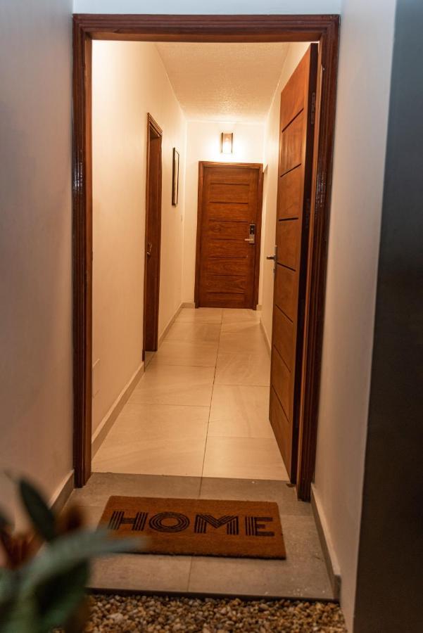 Ahome Guest House & Lounge Lomé Exterior photo